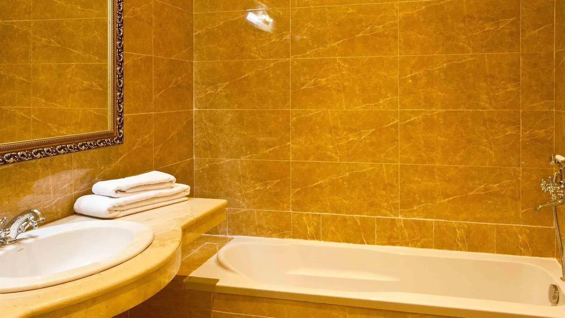 Air City Hotel Κίεβο